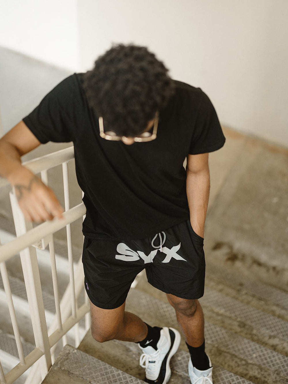 imdontai syx logo black shorts official merch